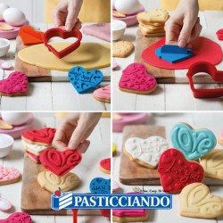 Set tagliapasta e marcatori Love Decora in vendita online